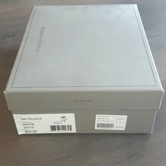 π 2X HOST PICK π BCBG MaxAzria MaβPalace Satin Open Toe Heels - Picture 15 of 15